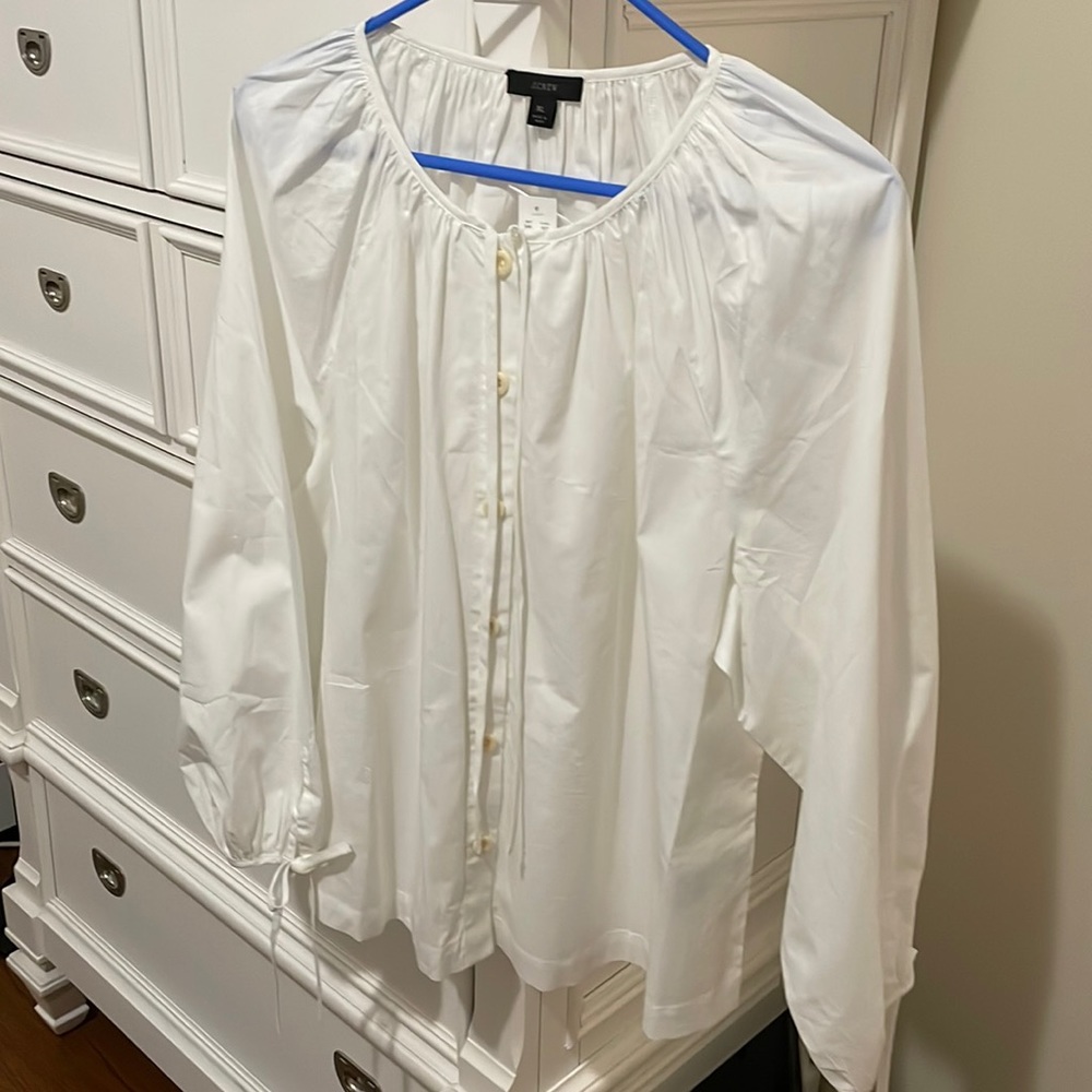 NWT - J.Crew white button down top in XL
